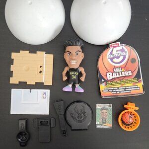 ZURU NBA Ballers Giannis Antetokounmpo(Rare)